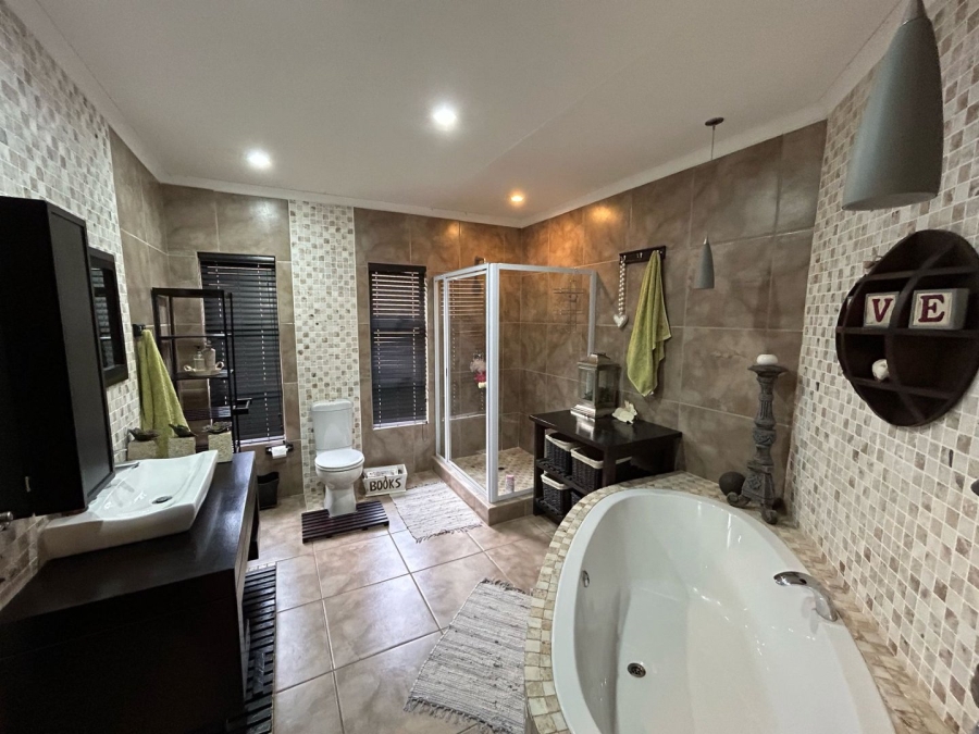 3 Bedroom Property for Sale in Cashan North West